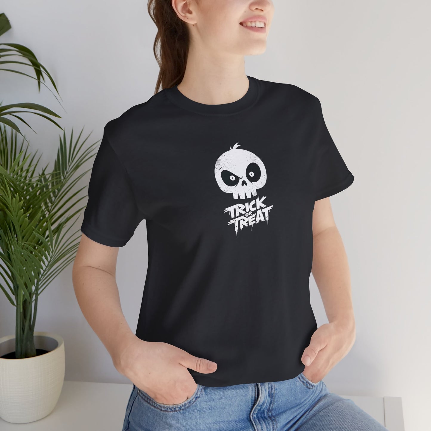 Skull Pumpkin Trick or Treat Tee | Halloween Shirt